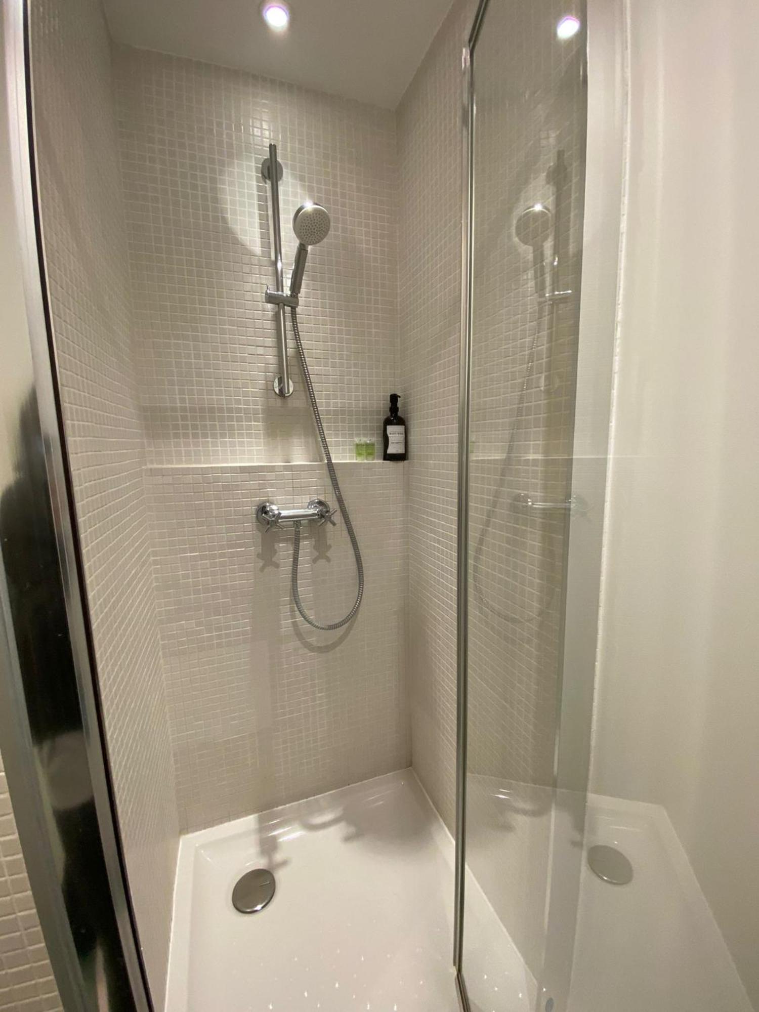 Cozy studio 10 min from Eiffel Tower Invalides Beaugrenelle - Welkeys Paris Exterior foto